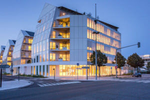Bâtiment division santé animale et vaccins Sanofi à Lyon